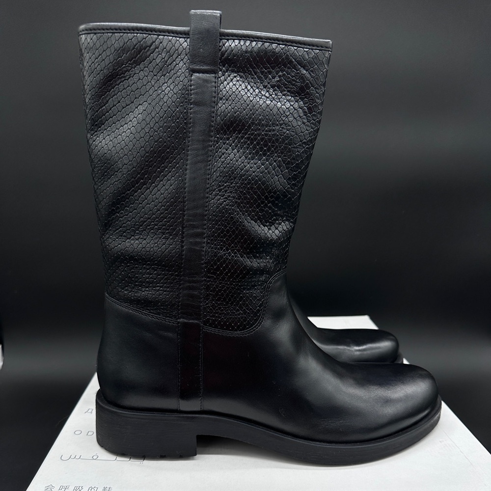 NIB Geox Leather Boots Faux Snakeskin